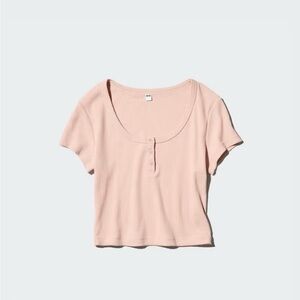 UNIQLO - Pointelle Henley T-Shirt | Scoop Neck
